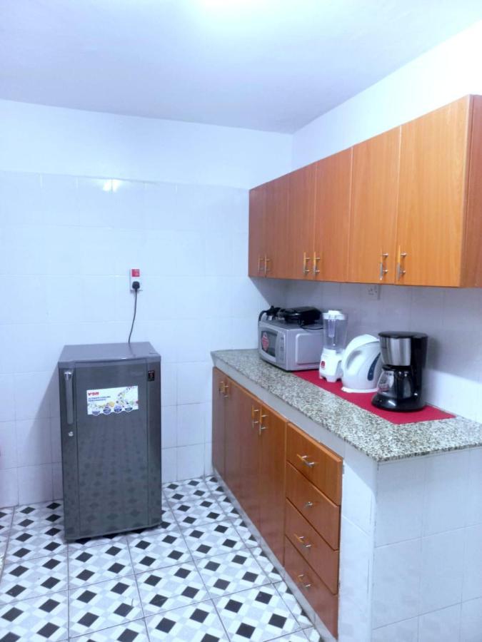 Jacky'S Milimani Suites Накуру Экстерьер фото