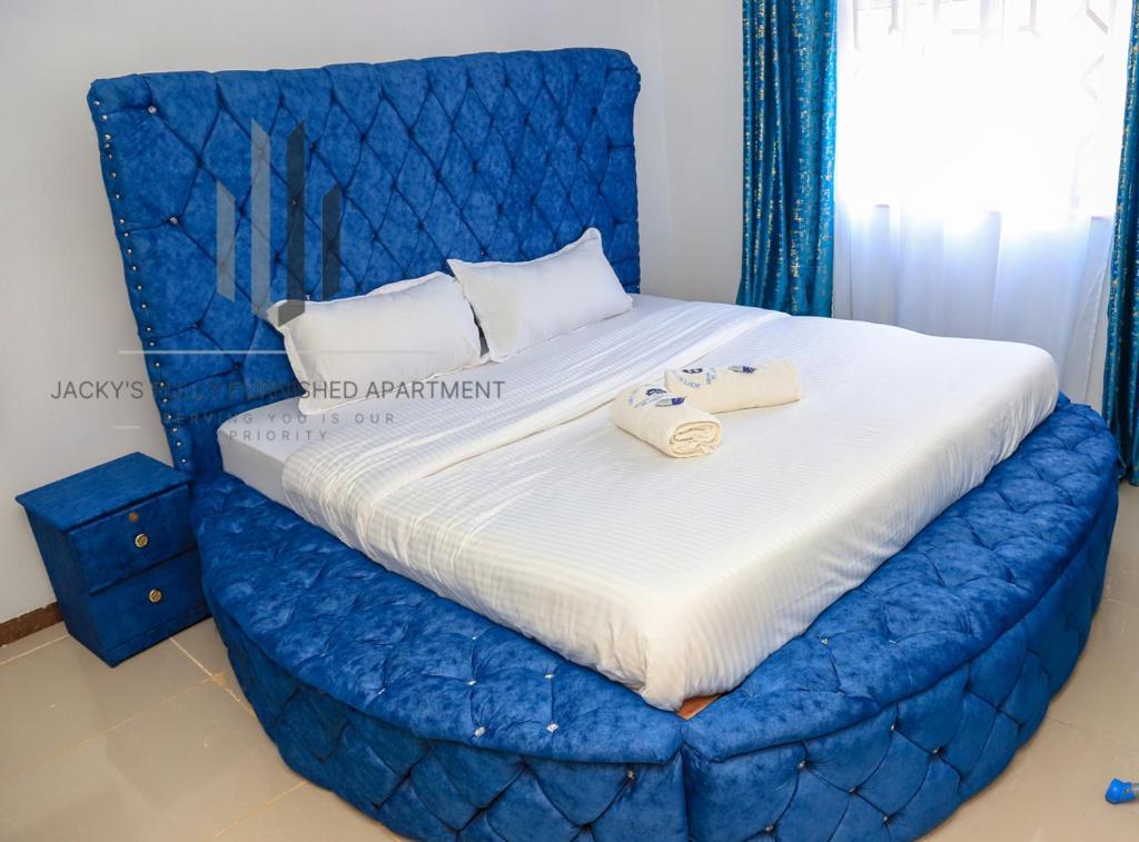 Jacky'S Milimani Suites Накуру Экстерьер фото