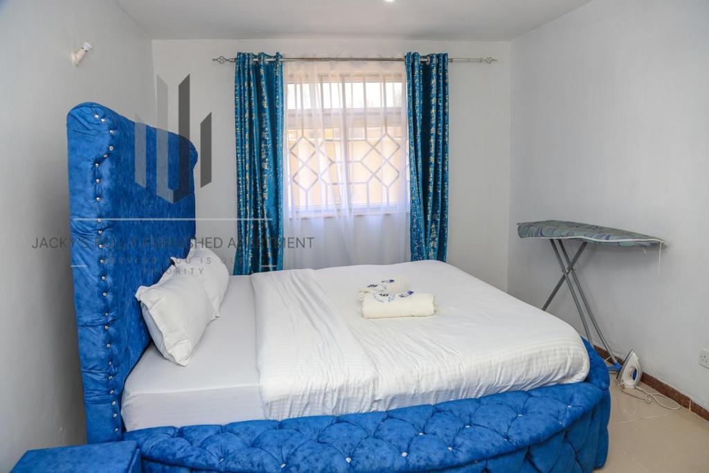 Jacky'S Milimani Suites Накуру Экстерьер фото